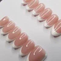 ناخن مصنوعی با مواد کاشت