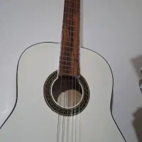 گیتار فروش ب دلیل لباس عید بچه ام