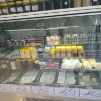 یخچال لبنیات