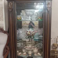 ویترین کلاسیک چراغ دار