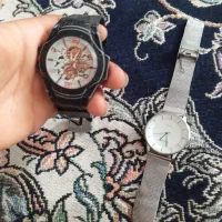 دوتا ساعت خشگل