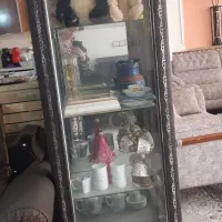 بوفه کاملا نو وتمیز ۱۰۰