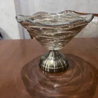 ظرف پایه دار و کریستال