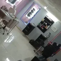فروش لوازم سالن زیبایی در حد نو