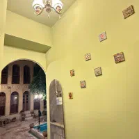 همکاری با مربی نقاشی وحمایتی