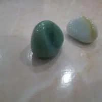 ۲عدد سنگ قیمتی