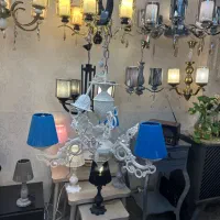 ۳ شاخه سفید