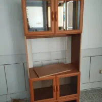 میز تلویزیون ایستاده