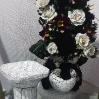 گل مصنوعی با پایه