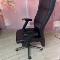 فروش صندلی مدیریت دست دوم با تخفیف ویژه
