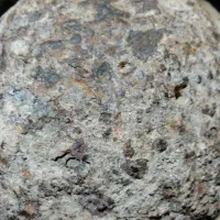 شهاب سنگ اهنی .دو سنگ الماس