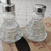 نمکدان و آبلیمو ریز و ....