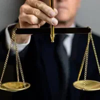 معرفی وکیل پایه یک دادگستری