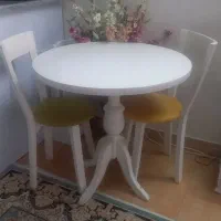 میز ۲ نفره و بوفه