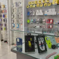 فروشنده موبایل فروشی