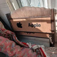 تخت یک نفره.فرفوژه.کفی چوب.جم و جور