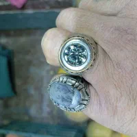 انگشتر موزانایت (الماس روسی) ، شجر تک