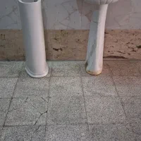روشویی همراه یه پایه