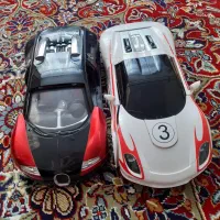 ۲عدد ماشین بوگوتی اسباب بازی