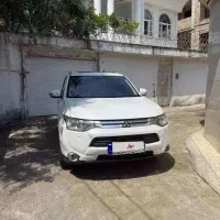 میتسوبیشی اوتلندر ۲۰۱۵