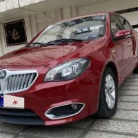 برلیانس ۳۲۰ خوش رنگ مدل ۹۶