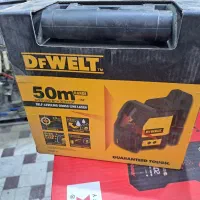 تراز لیزری دیوالت