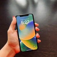 آیفون x در حد