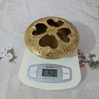 دوعدد زیر سیگار