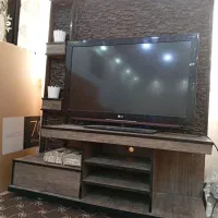 میز ال ای دی یه تمن