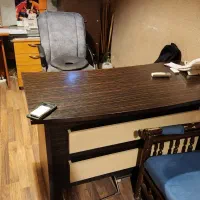 میز چوبی اداری با کشو اضافه