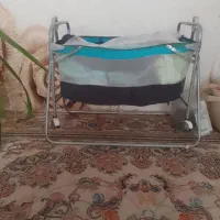 فروش گهواره فلزی در حد نو