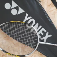 راکت بدمینتون یونکس/YONEX