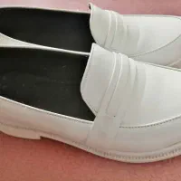 کفش سایز 40