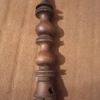 قیلون سرخدار