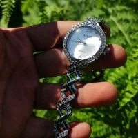 فروش ساعت به قیمت استثنایی