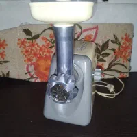 چرخ گوشت کاملا سلامت