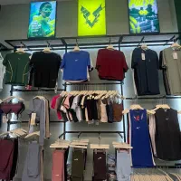 استخدام فروشنده خانم