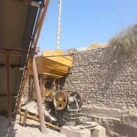 استخدام اپراتور سنگ شکن واقع در بلورشن حلوایی