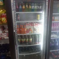 2عدد یخچال سوپر مارکت نو کلا 1ماه خورده یی کارکرده