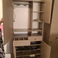 کمد و جاکفشی