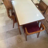 میز ناهار خوری ۴ نفره