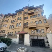 ۱۵۰ متری شهرک غرب / لوکیشن دنج / هشت واحدی
