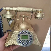 گوشی برنزی سالم