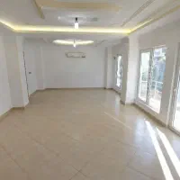 آپارتمان-111-متر-طالقانی-سه-خواب-بیست-متری