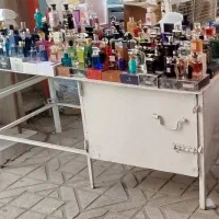 میز اهنی دستفروشی