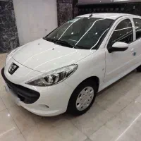 پژو 207i دنده ای سقف فلز TU5Pمشابه صفر، مدل 1404