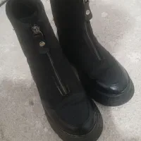 کفش و لباس