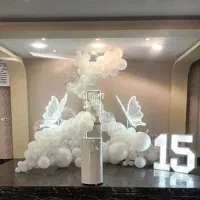 بادکنک آرایی وگل آرایی