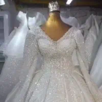لباس عروس و لباس حنابندان اجاره
