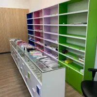 ویترین مغازه